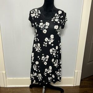 Black floral SO T-shirt dress